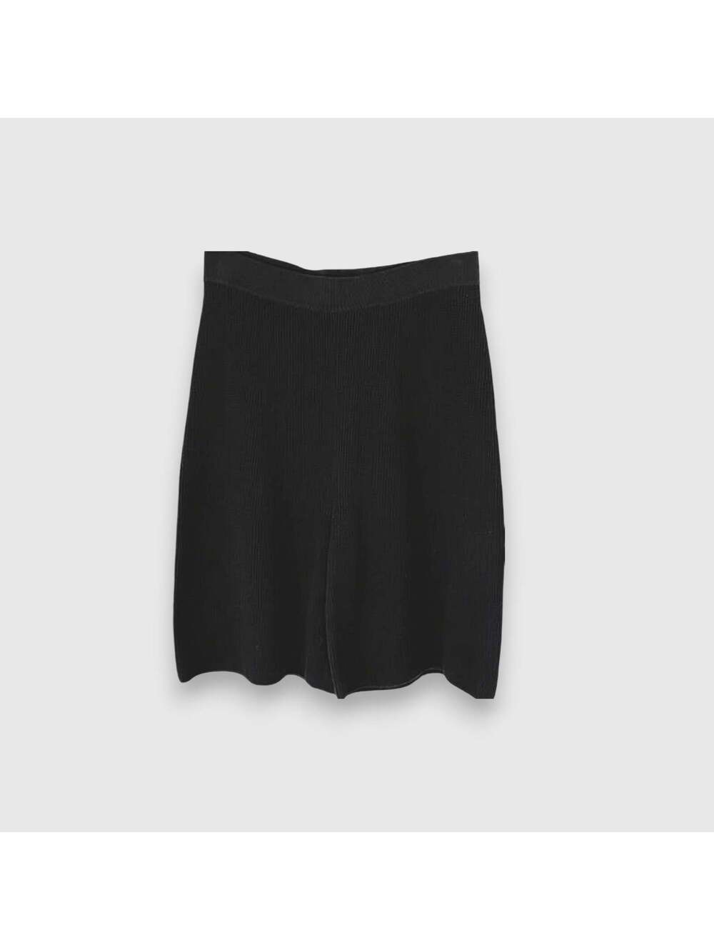 COS Black Knit Bermuda Shorts Size S—NWT